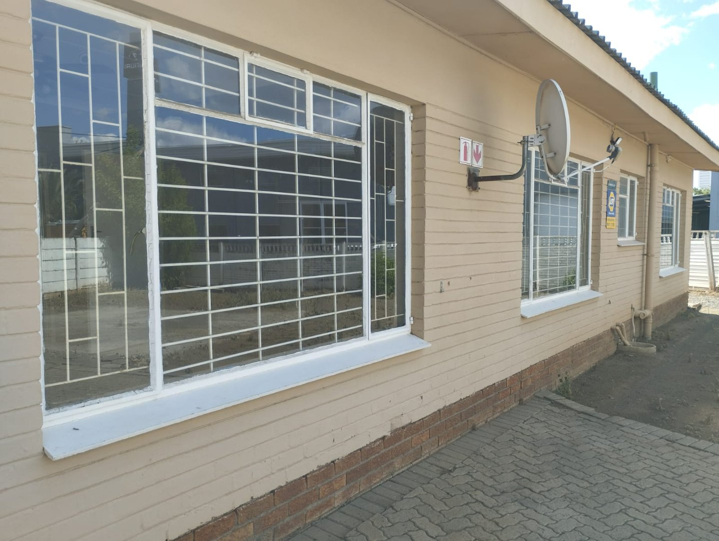 To Let commercial Property for Rent in Oranjesig Free State